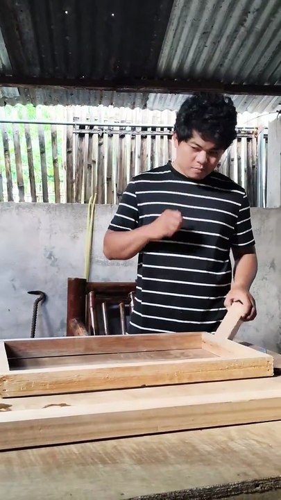 Jeffrey Makes a Custom Stand for the Dish Rack