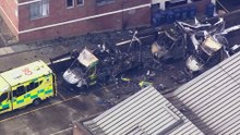 Imagens aéreas mostram estragos de ataque incendiário a ambulâncias judaicas em Londres