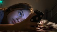 Study links heavy social media use to poorer teen mental health