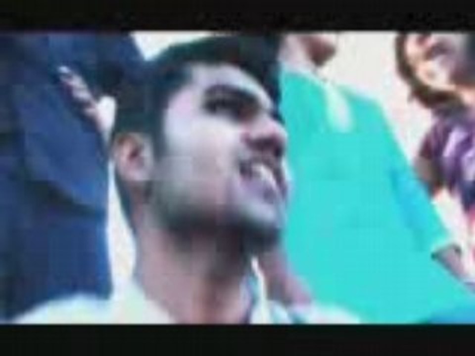 Piriyum neram
