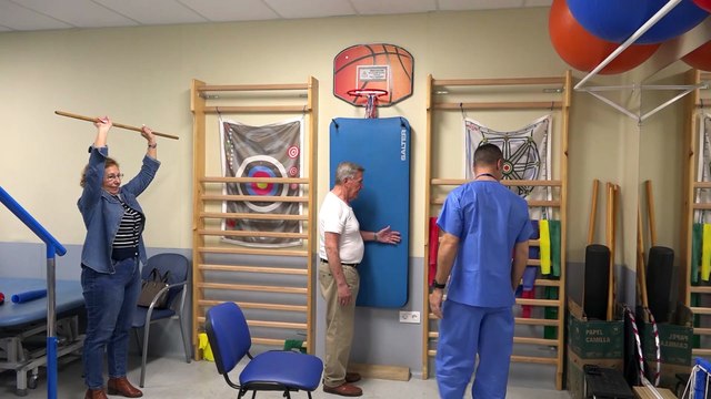 Moreno inaugura la ampliación del Hospital de La Axarquía, mejorando la asistencia sanitaria