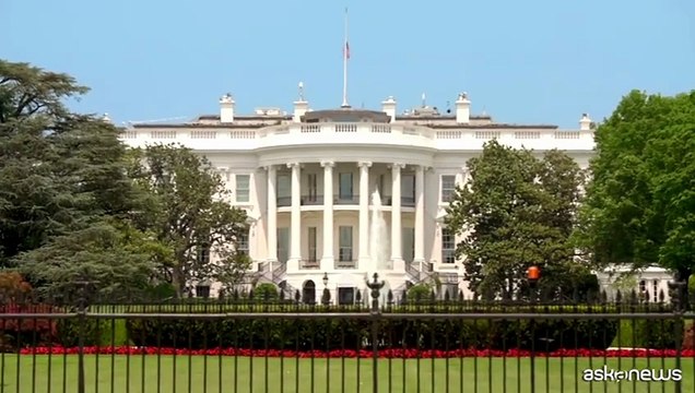 Iran, Trump annuncia negoziati per fine guerra ma Teheran smentisce