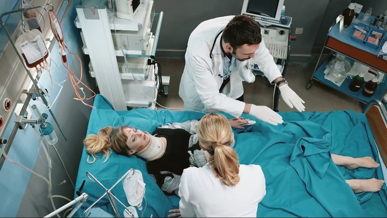 Urgentni Centar - Serijal 01 - Epizoda 06 - Domaca Serija