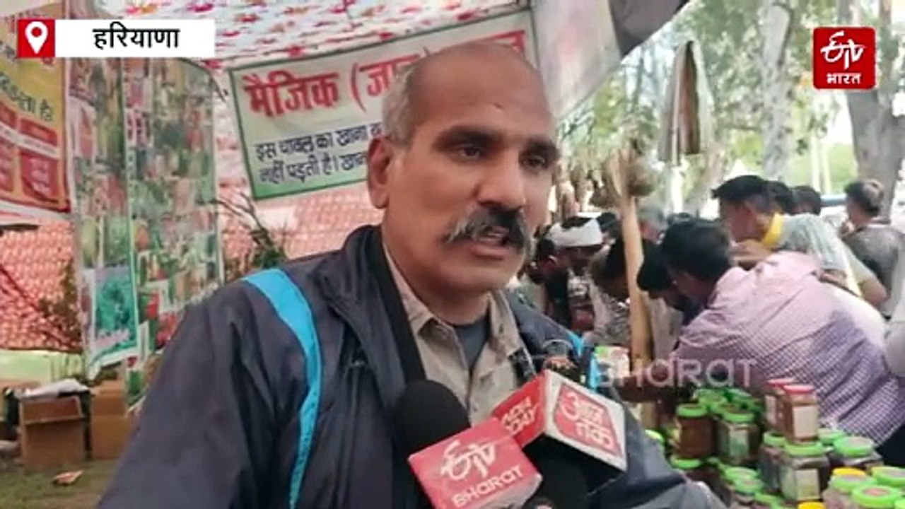हिसार कृषि मेले में चमकी देसी नवाचार की ताकत, 20 किलो का पेठा, 6 फुट की घीया और गन्ने की कुल्फी बनी आकर्षण का केंद्र