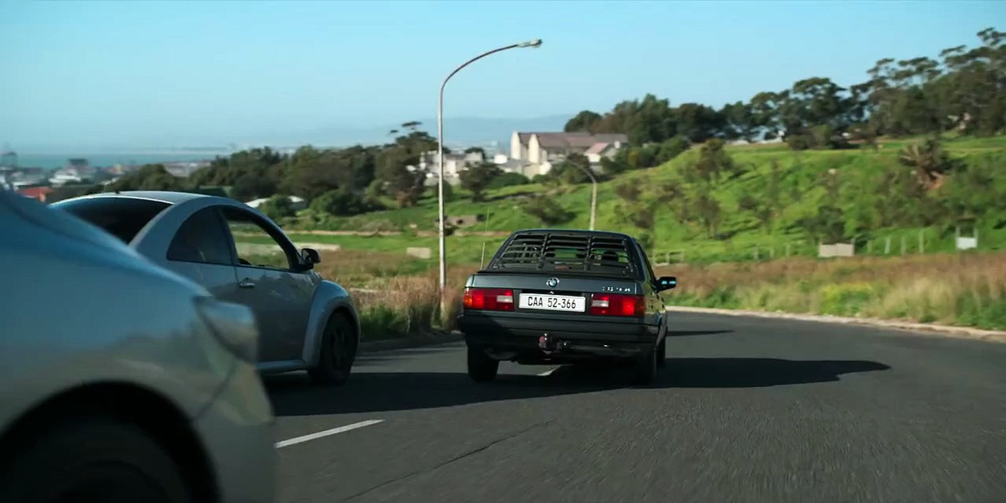 Fatal.Seduction.S03E06.720p.x264.Hindi.English.Esubs