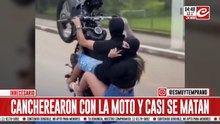 Hacían willy con la moto en plena autopista y mirá cómo terminaron