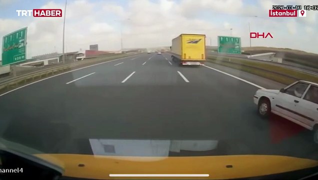 Makas atan sürücü bariyere çarptı: O anlar kamerada