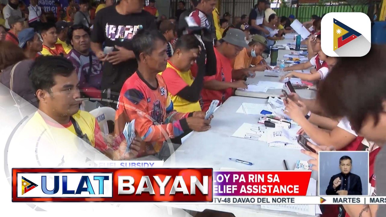 Pamamahagi ng fuel subsidy para sa mga tsuper at operator, sinimulan na ng DOTr | ulat ni Gab Villegas