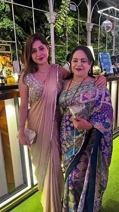 Our gorgeous customer shining in our Viral Saree At Rajsilkvilla at best Prices all over India