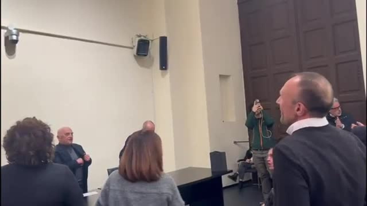 Referendum giustizia, la gip di Bari Ilaria Casu festeggia la vittoria del No e canta «Bella ciao»