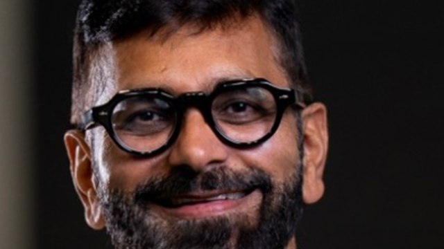 कौन हैं काल सोमानी? जिसने ₹13,600 करोड़ में राजस्थान रॉयल्स खरीदी