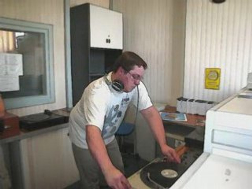 Soundsystem sur Galaxie !! la derniere en foto