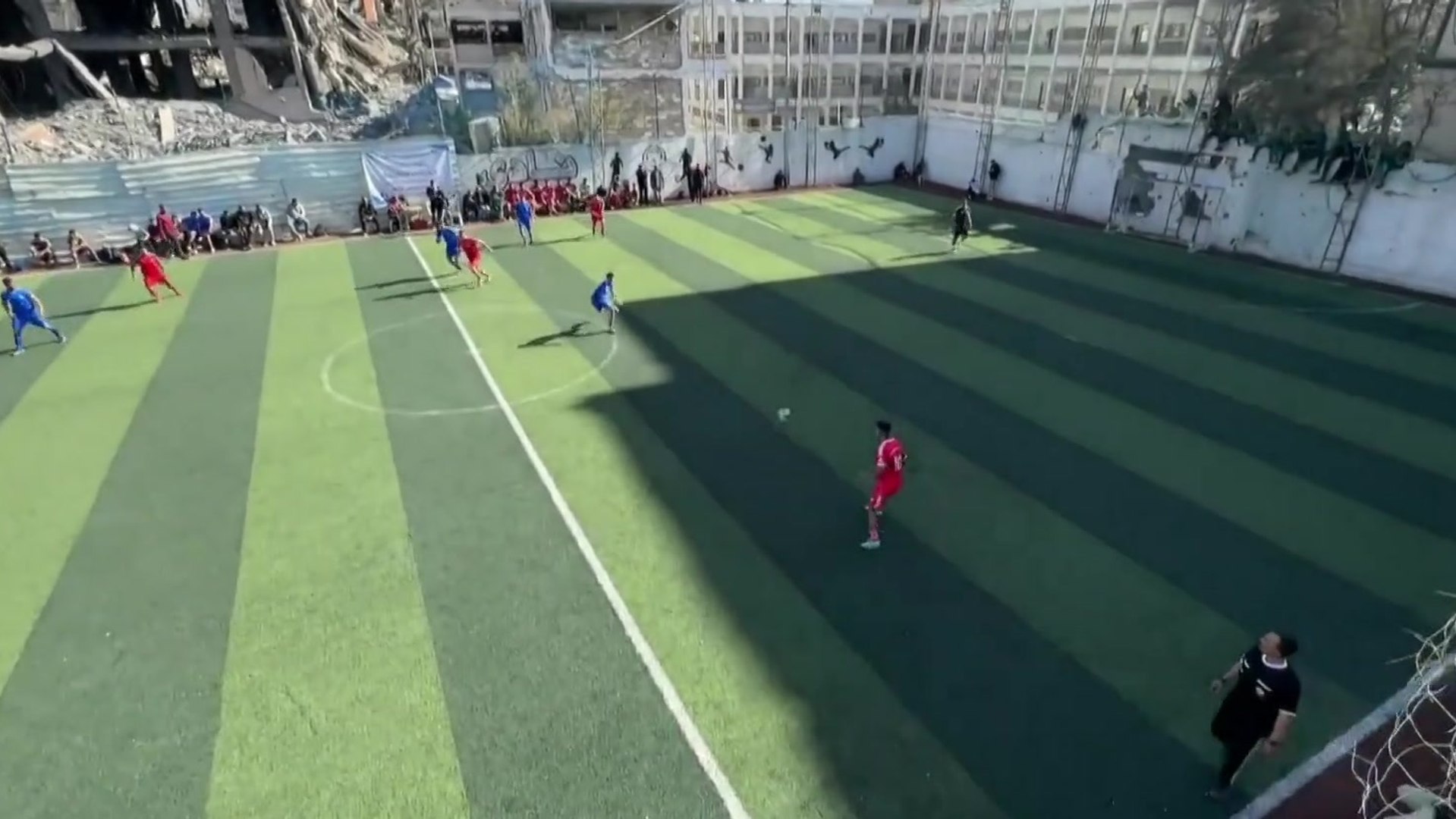 الكرة الفلسطينية تواصل المعاناة ودفع ثمن الحرب