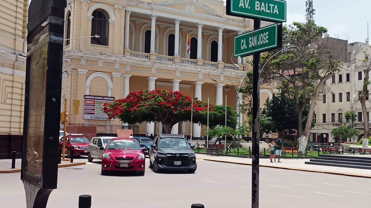 ESTADÍA EN EL PERÚ DEL 10 FEBRERO AL 12 MARZO 2026    PLAZA ARMAS_20260222_122510