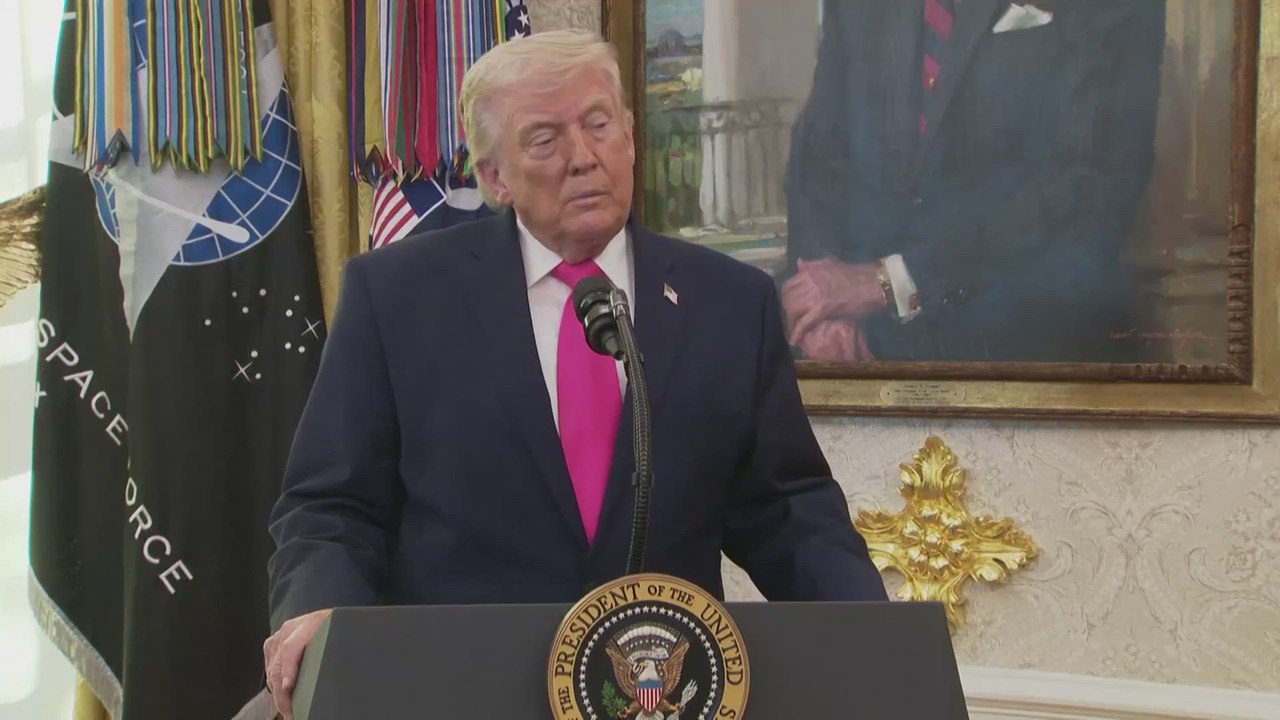 Trump's Bizarre and Shocking Statement About Iran Leaves the Entire World Asking WHAT IS IT?"