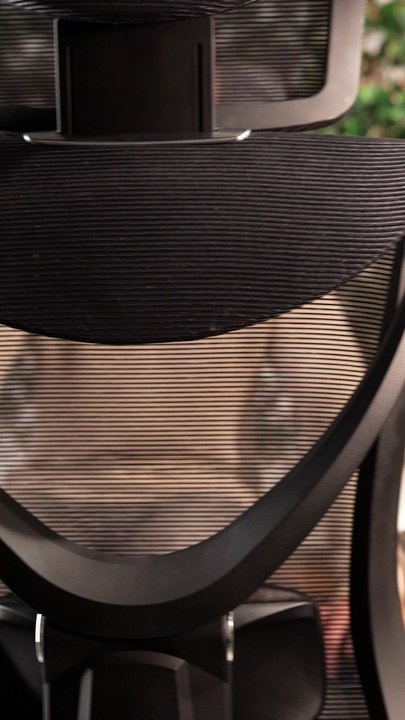 Mais arrête de croire qu'ajuster ta chaise vas régler tes problèmes de dos ! #desktronic #tech #bureau #setup #gamer