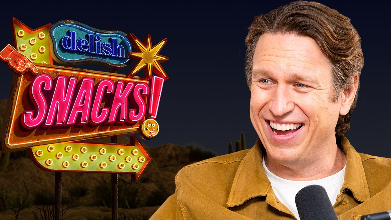 Pete Holmes Slanders Bagel Bites & Defends Eating Sauerkraut For Breakfast