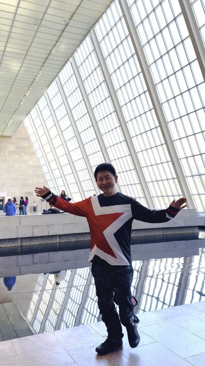 Nelson Wang visited the Egyptian Art exhibition at the Metropolitan Museum. Photographed by Grace, March 24, 2026, 1000 Fifth Avenue, New York, New York State, 10028.