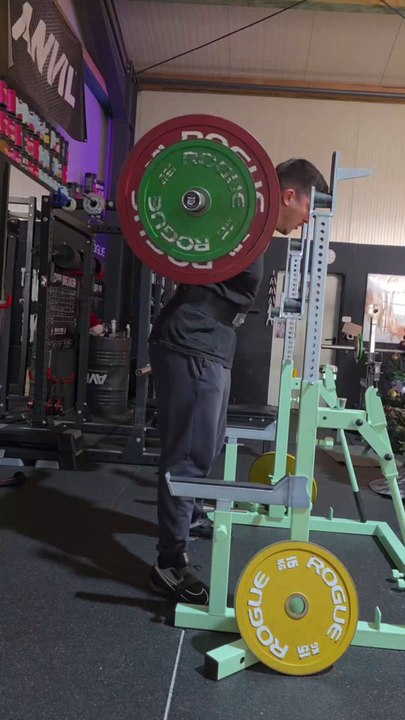 Don't forget the safety clips! 🙂👍