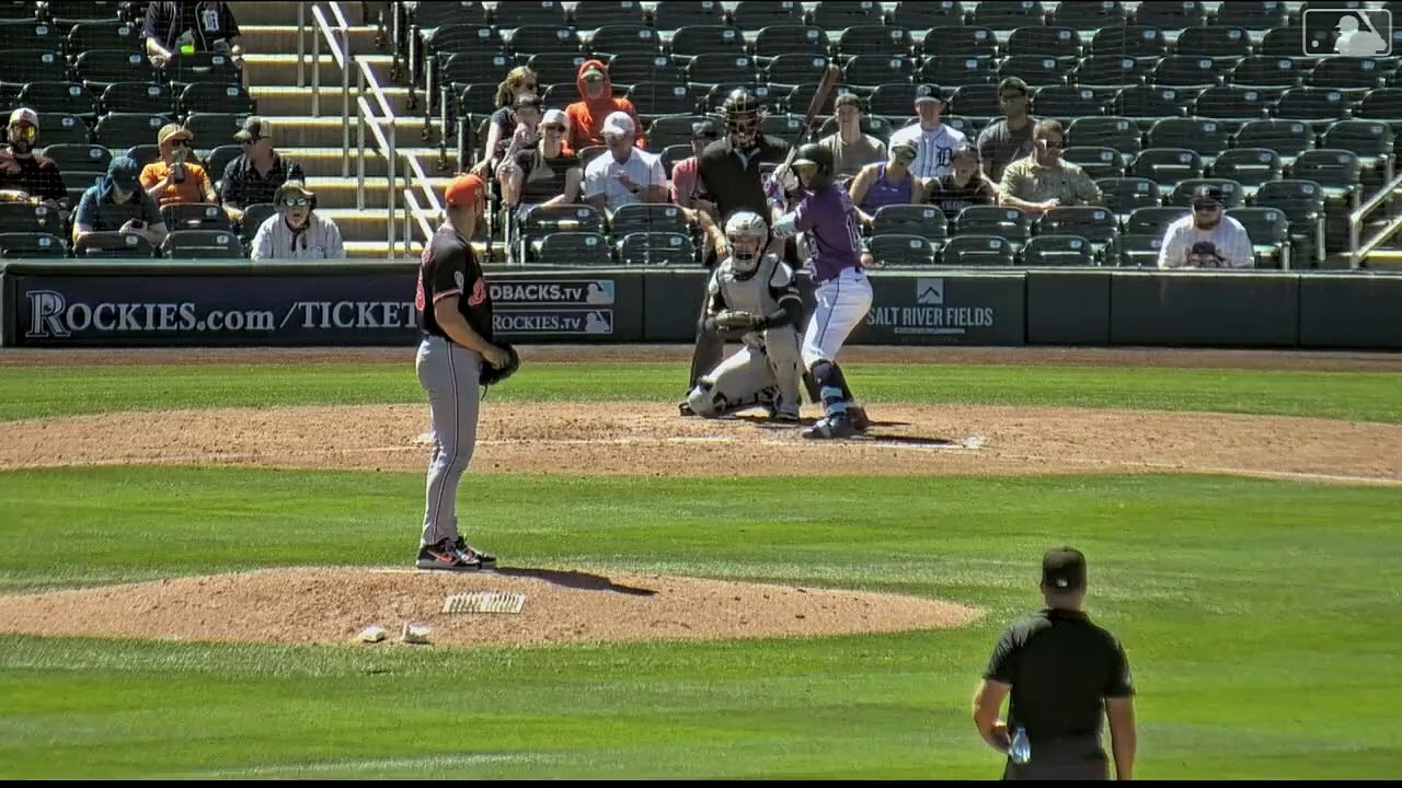 Ezequiel Tovar y su tercer jonrón del Spring Training