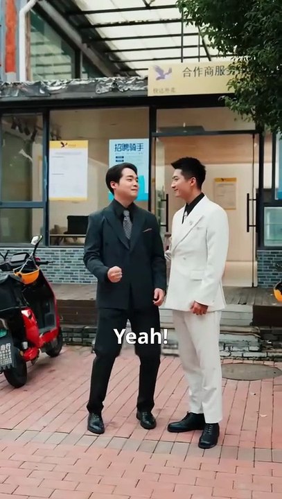 Rich Girl,Vying For Inheritance,Hires A Poor Guy To Pose As Her Brother,But Ends Up Falling For Him Recommended