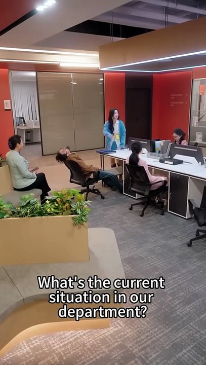 (84) The end of the book became a wealthy lady, and as soon as she opened her eyes, she was thrown a divorce agreement by the president's husband, plus 5 million in compensation, she didn't even raise her eyes, turned around and returned to the career fie
