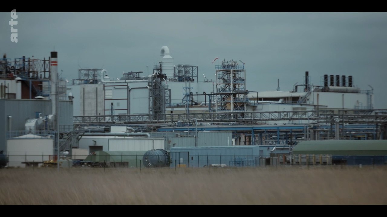 Tous empoisonnés : le fléau des PFAS