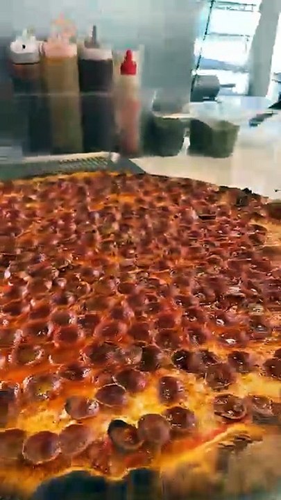 TRIPLE pepperoni pizza 😍