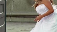 Bride uses porta pottt on wedding day funny video