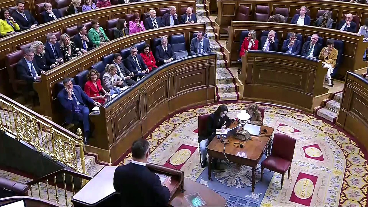 Abascal acusa a Sánchez de anhelar las catástrofes para tapar sus "corruptelas"