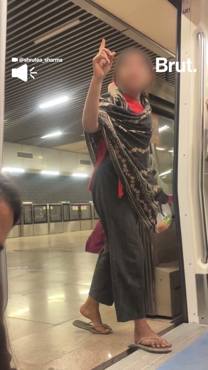 Group of girls create ruckus inside Delhi metro