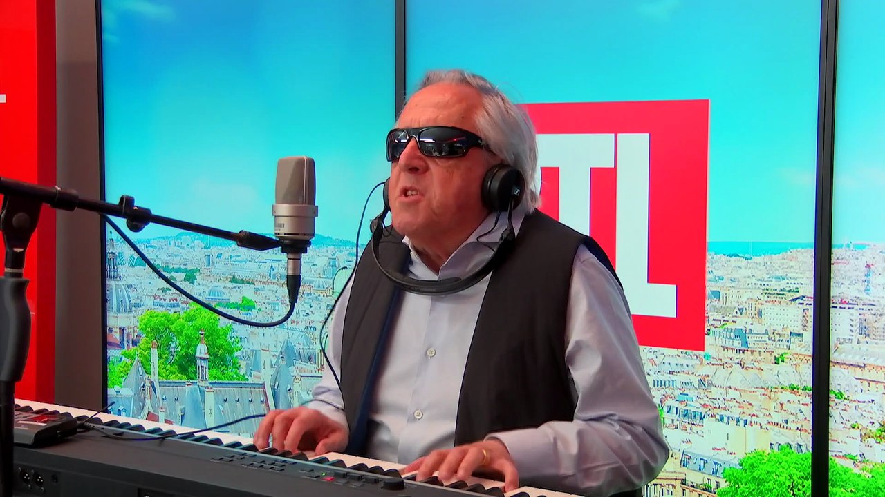 Gilbert Montagné interprète "The Fool" et "Les Sunlights des tropiques" dans le studio de RTL Soir