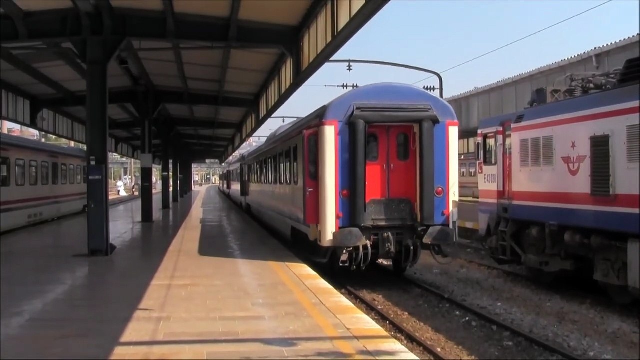 Trains in Istanbul - October 2011