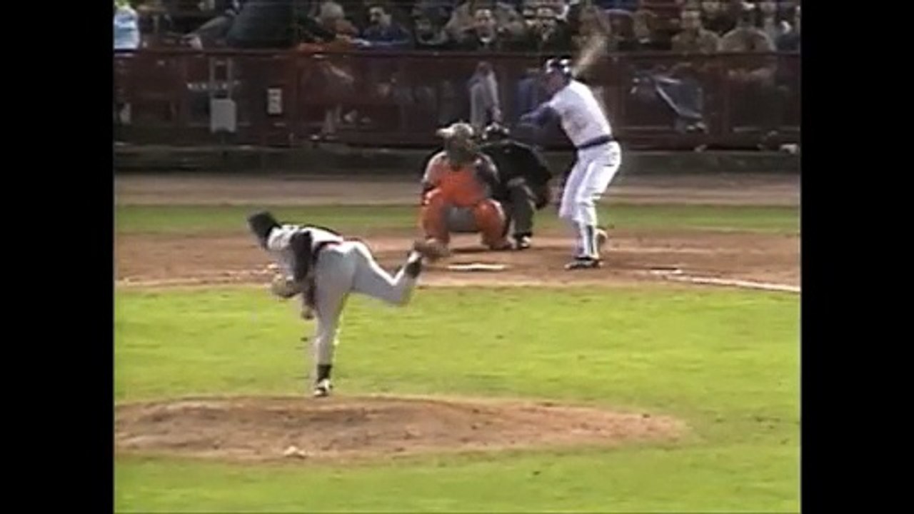 Robin Yount passes Cecil Cooper as the all-time Brewers franchise ...