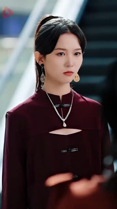 I was his loyal lover for 10 years, until he gave me poison to save his real Queen!