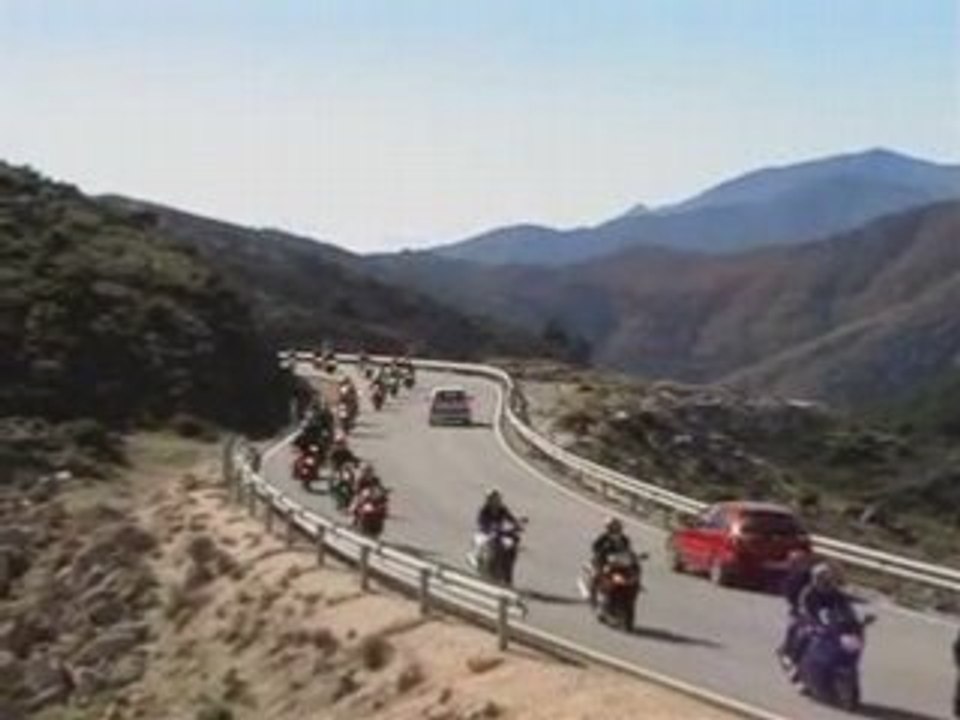 HOMENAJE A UN GRAN MOTERO