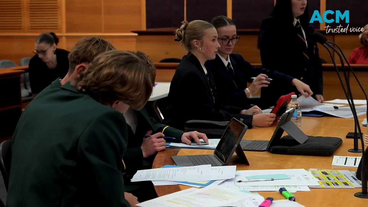 The annual mock trial competition saw students take on the case of two Hollywood heavyweights.