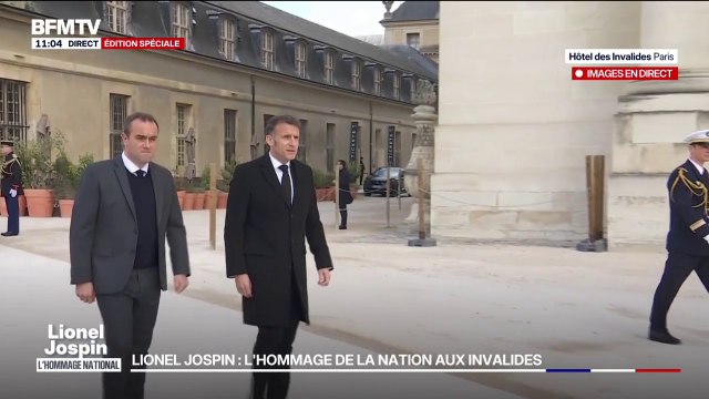 Hommage à Lionel Jospin: Emmanuel Macron arrive à l'hôtel des Invalides
