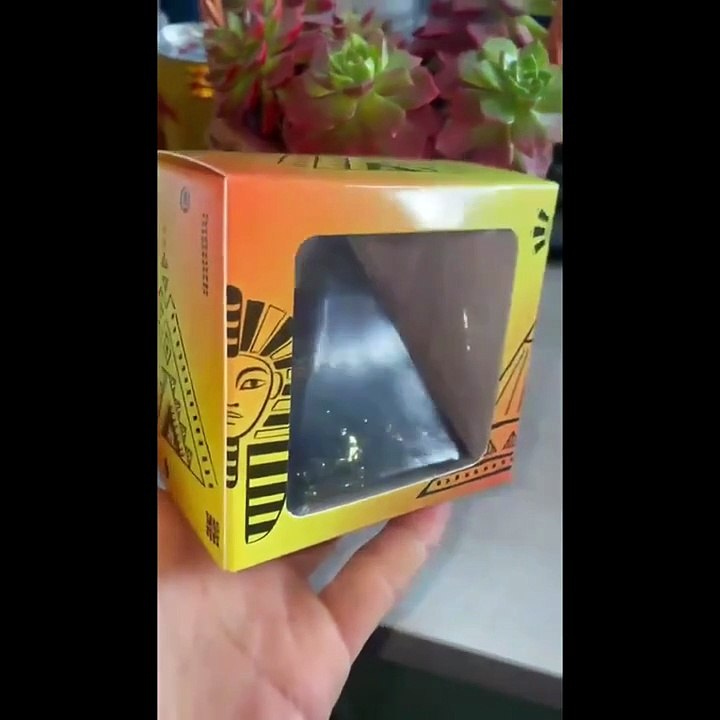 Premium Lapis Lazuli Pyramid 💎 Chakra Healing Crystal | Luxury Gift Idea