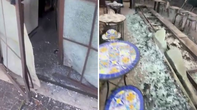 Il lancio e l'esplosione di una delle bombe carta a Paestum