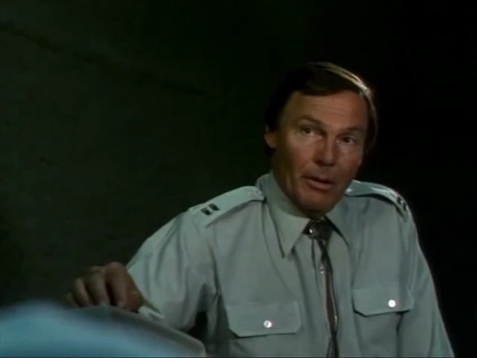 Omega Cop 1990 Adam West VHS Film Deutsch