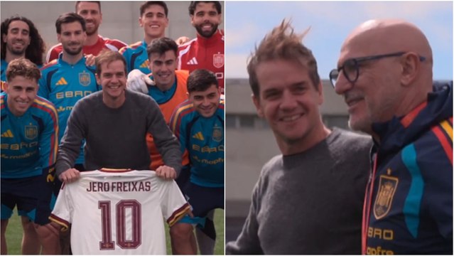 Jero Freixas recibe el regalo que todo español de la mano de Luis de la Fuente