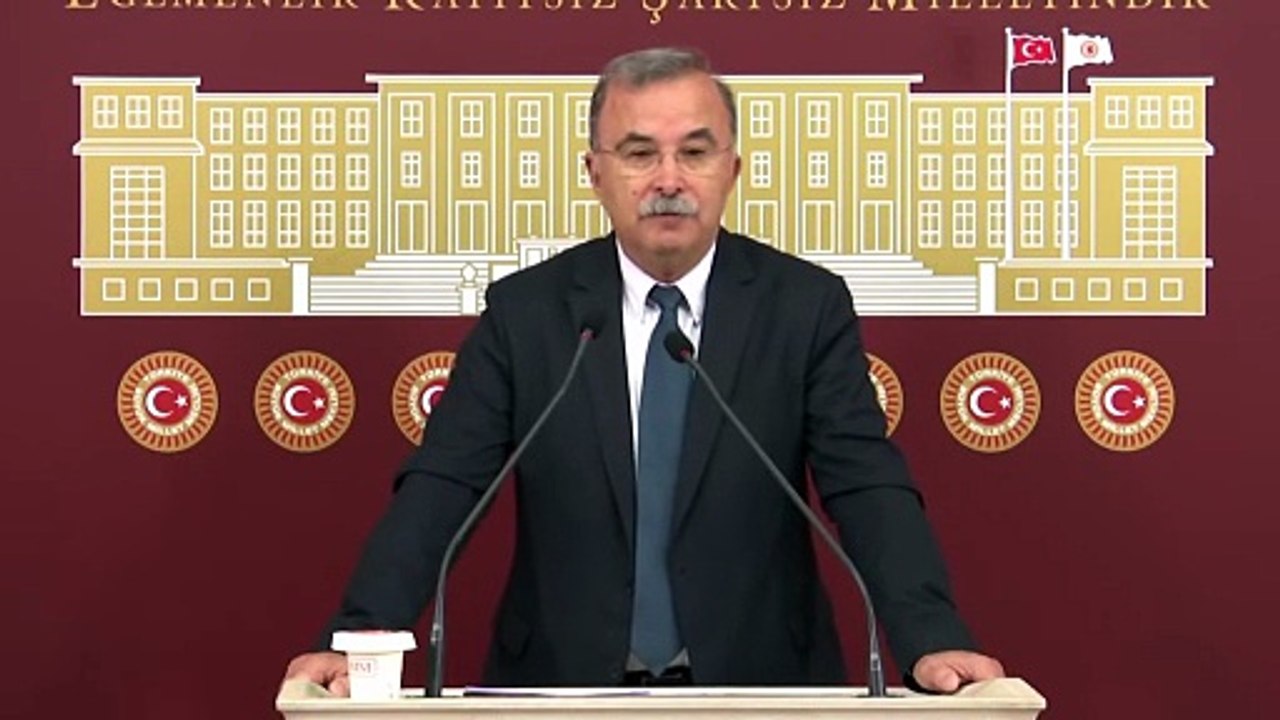 DEM Partili İbrahim Akın İBB Davası'nı izledi: Sanki askeri darbe varmış gibi bir yargı süreci