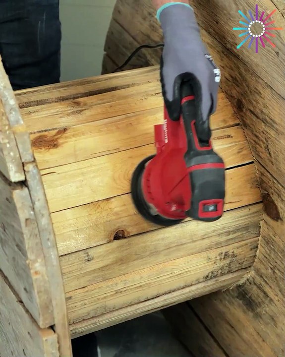 How to DIY the coolest table 💪💯