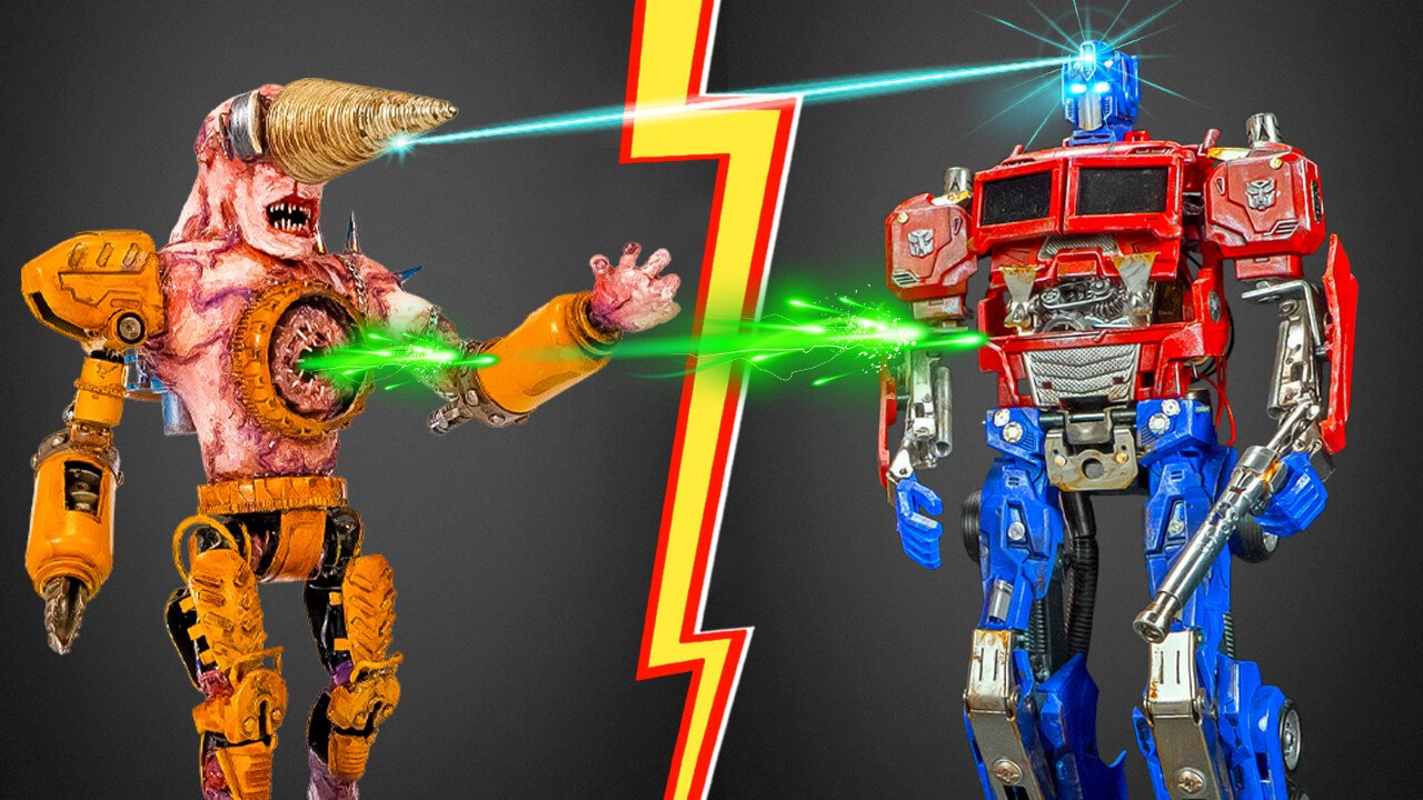 Zombie vs Transformers 🧟‍♂️🤖 Cool Crafts And Crazy Fights