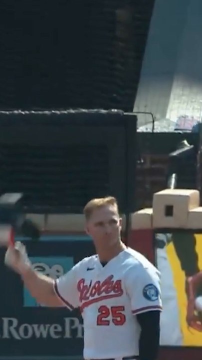 Pete Alonso gets standing ovation during first O's at-bat