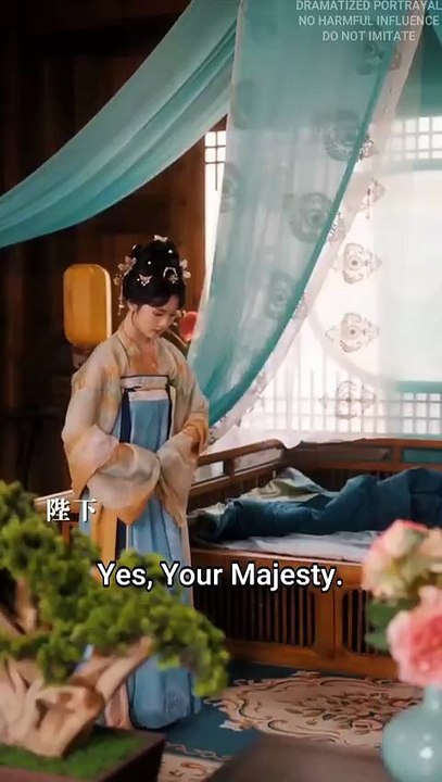 Emperor hear her inner mind and try to keep her