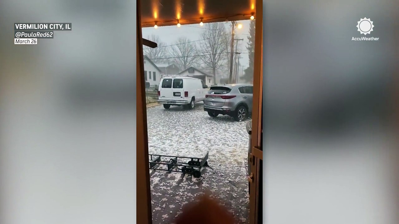 Hail pummels the Midwest