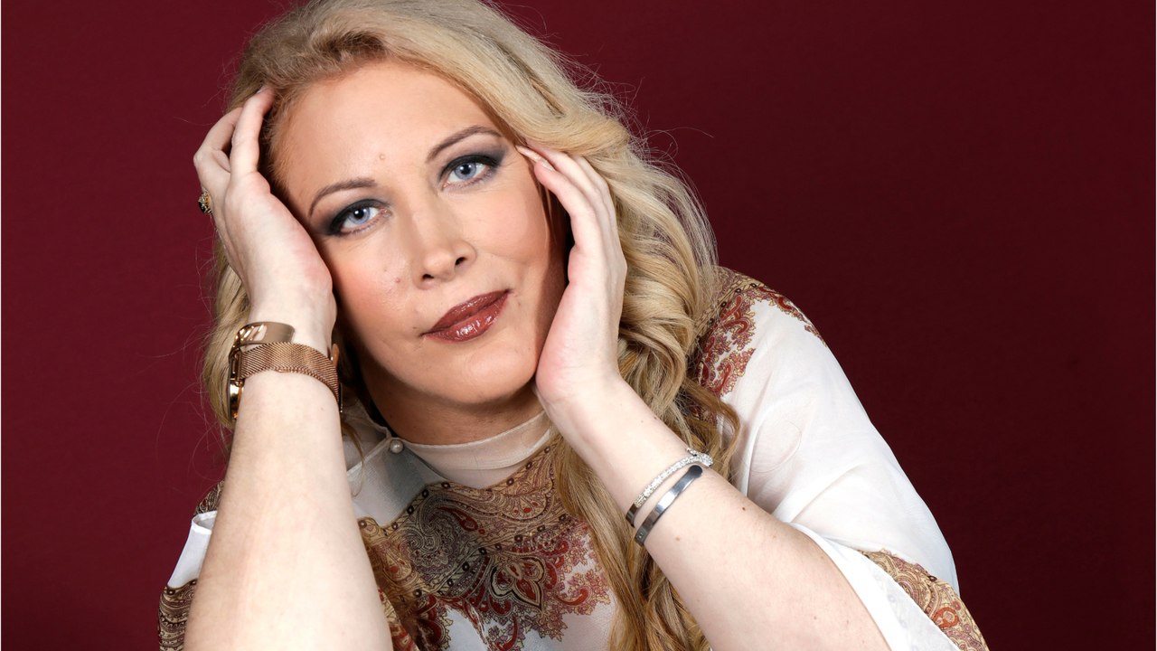 FEMME ACTUELLE - "Il faut que je tienne pour elle" : sonnée par l'annonce de son décès, la mère de Loana, Violette Petrucciani, sort du silence