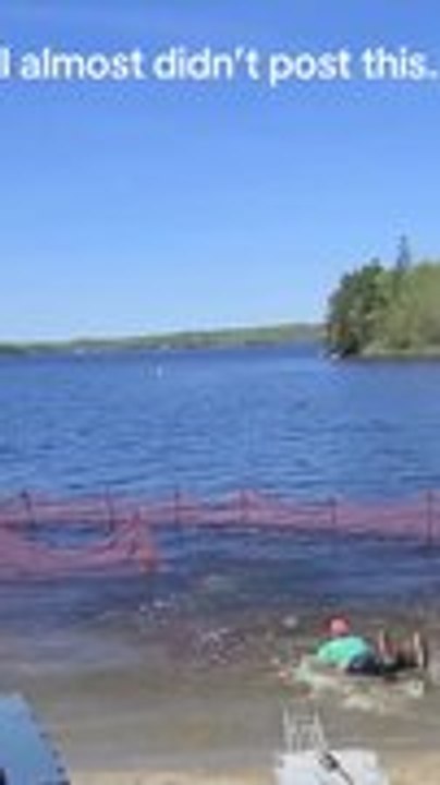 Man Falls Into Water When Rope Snaps While Hauling Fish Crates